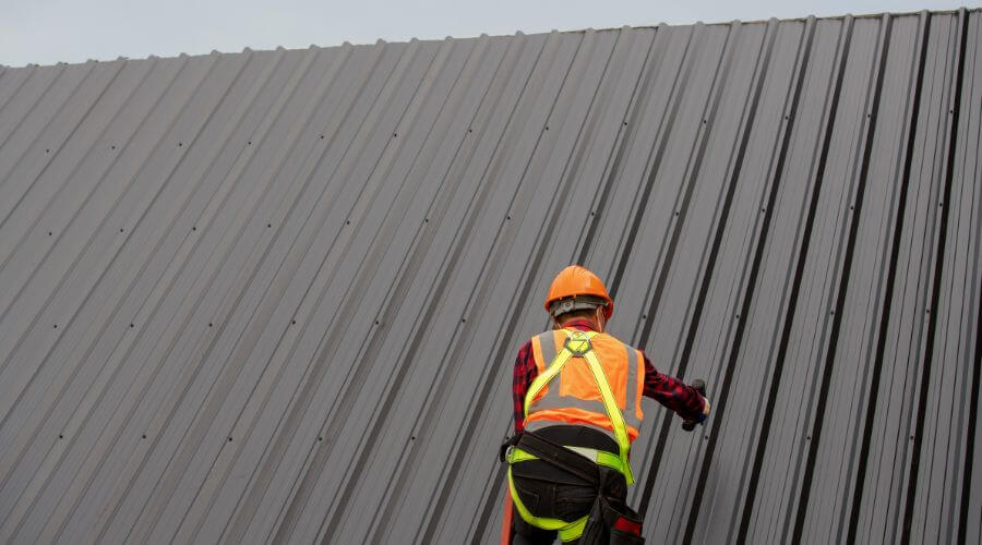 Expert new roof installation services in Buttonwillow, CA